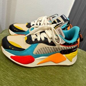 listing-status-banner